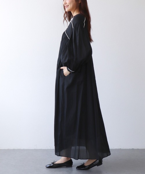 Jines(ジネス)の「綿ローンギャザーワンピース(ワンピース・レディース・ブラウン/グリーン/レッド/ブラック・38)」の20枚目の写真