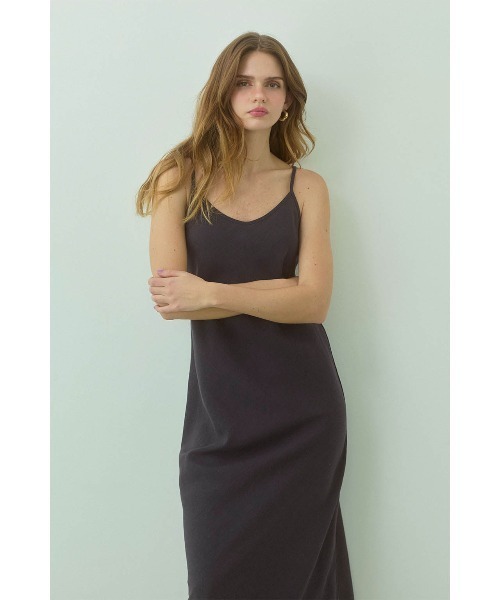 ALEXIA STAM(アリシアスタン)の「Linen Maxi Dress /リネンロングワンピ(Tシャツ/カットソー・レディース・ベージュ/ブルー/チャコールグレー/ピンク・S/M)」の1枚目の写真