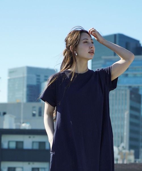 zootie(ズーティー)の「汗吸わない マキシワンピース(ワンピース・レディース・コーラル/グレイッシュベージュ/ネイビー/杢グレー/ミント/ブラック・S-M/M-L/L-XL)」の15枚目の写真