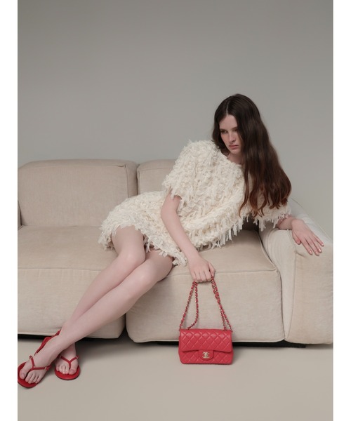 AMOMMA(アモマ)の「FRILL TEXTURE MINI DRESS(ワンピース・レディース・ブラック/アイボリー・FREE)」の10枚目の写真
