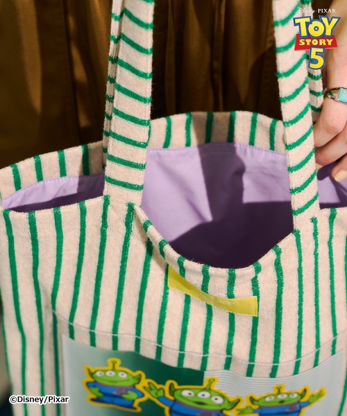 Disney(ディズニー)の「【TOY STORY 5】ストライプパイルトートBAG(トートバッグ・レディース・ベージュ/ブルー・FREE)」の10枚目の写真