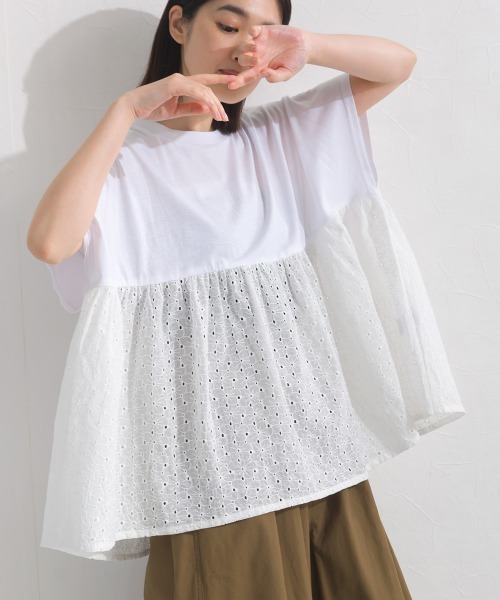OMNES(オムネス)の「裾切り替え半袖Tシャツ(Tシャツ/カットソー・レディース・オートミール/ブラック系その他/チャコールグレー/ホワイト系その他/ブラック・FREE)」の1枚目の写真