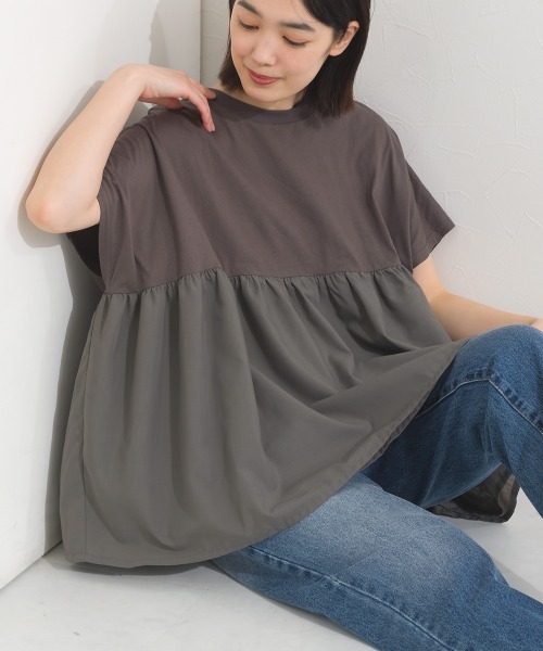 OMNES(オムネス)の「裾切り替え半袖Tシャツ(Tシャツ/カットソー・レディース・オートミール/ブラック系その他/チャコールグレー/ホワイト系その他/ブラック・FREE)」の4枚目の写真