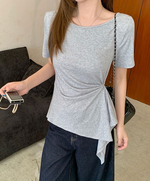 2ly2(トゥーリートゥー)の「アシンメトリー カットソー 半袖 Tシャツ ドレープデザイン フレアトップス ストレッチ(Tシャツ/カットソー・レディース・グレー/ベージュ/ブラック/ホワイト・FREE)」の1枚目の写真