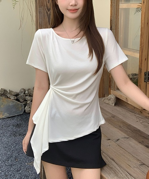 2ly2(トゥーリートゥー)の「アシンメトリー カットソー 半袖 Tシャツ ドレープデザイン フレアトップス ストレッチ(Tシャツ/カットソー・レディース・グレー/ベージュ/ブラック/ホワイト・FREE)」の9枚目の写真