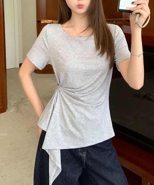 2ly2(トゥーリートゥー)の「アシンメトリー カットソー 半袖 Tシャツ ドレープデザイン フレアトップス ストレッチ(Tシャツ/カットソー・レディース・グレー/ベージュ/ブラック/ホワイト・FREE)」の14枚目の写真