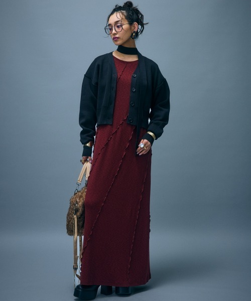 GEVS.（ジェイヴィス）の「ウェーブライン・スウィッチワンピース＜大きいサイズ有＞GEVS.（ワンピース・レディース・ワイン/ブラック・M/L/LL/3L/4L/5L）」の4枚目の写真
