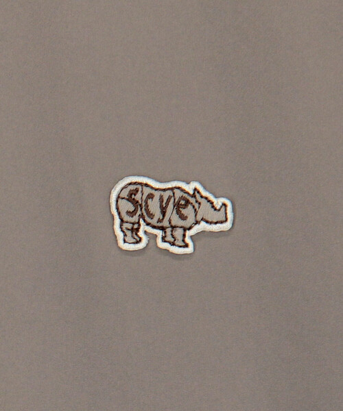 SCYE BASICS（サイベーシックス）の「SCYE BASICS | 〈別注〉ナイロン ボタンダウン半袖シャツ MEN（シャツ/ブラウス・メンズ・ベージュ/ダークネイビー・38/40）」の8枚目の写真