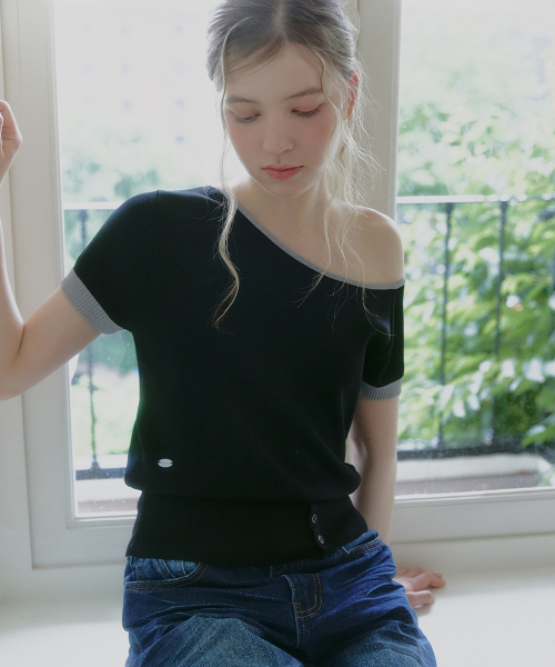 MICANE(ミケーネ)の「ナネルカラーラインワンショルダーニット(ニット/セーター・レディース・スカイブルー/ブラック/ミント・SMALL/MEDIUM/LARGE/X-LARGE)」の15枚目の写真
