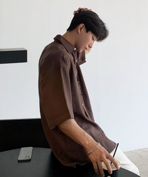 NOWLE(ノウル)の「【NOWLE】アーバン レギュラーカラー半袖 ボタンシャツ / スマートリラックス トップス(シャツ/ブラウス・メンズ・ブラック/ホワイト/ブラウン・X-LARGE/MEDIUM/LARGE)」の11枚目の写真