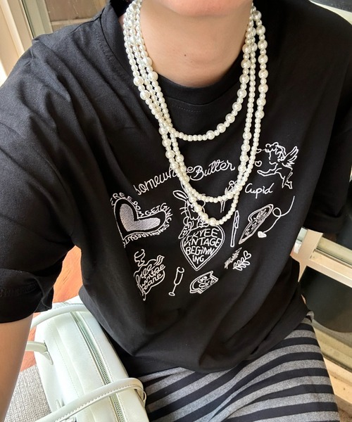 LAC-VERT(ラック・ヴェール)の「落書き刺繍Tシャツ(Tシャツ/カットソー・レディース・ブラック/ピンク/ホワイト・FREE)」の6枚目の写真