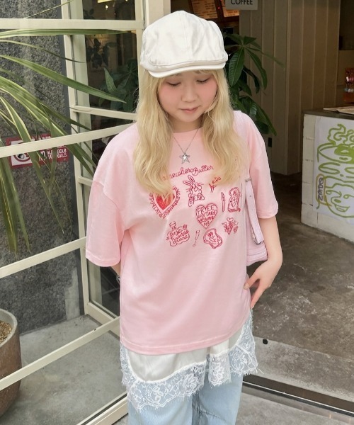 LAC-VERT(ラック・ヴェール)の「落書き刺繍Tシャツ(Tシャツ/カットソー・レディース・ブラック/ピンク/ホワイト・FREE)」の12枚目の写真