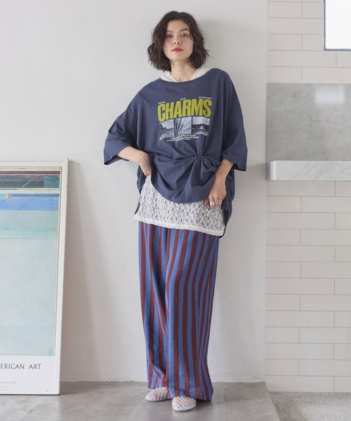 niko and...(ニコアンド)の「フーディーレースTシャツ(Tシャツ/カットソー・レディース・オフホワイト/アイボリー・FREE)」の5枚目の写真