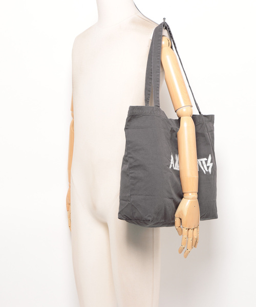 ALLSAINTS（オールセインツ）の「BACKSTAGE TOTE | BACKSTAGE トート（トートバッグ・メンズ・ブラック・ONE SIZE）」の9枚目の写真