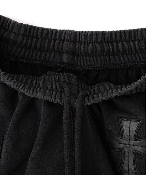 UNKNOWN LONDON（アンノウン・ロンドン）の「UNKNOWNLONDON/アンノウンロンドン/【LHP EXCLUSIVE】LEATHER CROSS BUGGY SHORTS（スウェットパンツ・レディース・ブラック/ホワイト・S/L/M）」の4枚目の写真