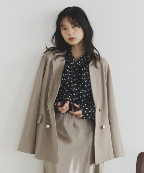 ELNEsoi(エルネソワ)の「ダブルボタンテーラードジャケット(テーラードジャケット・レディース・ベージュ/ネイビー/グレー・FREE)」の11枚目の写真