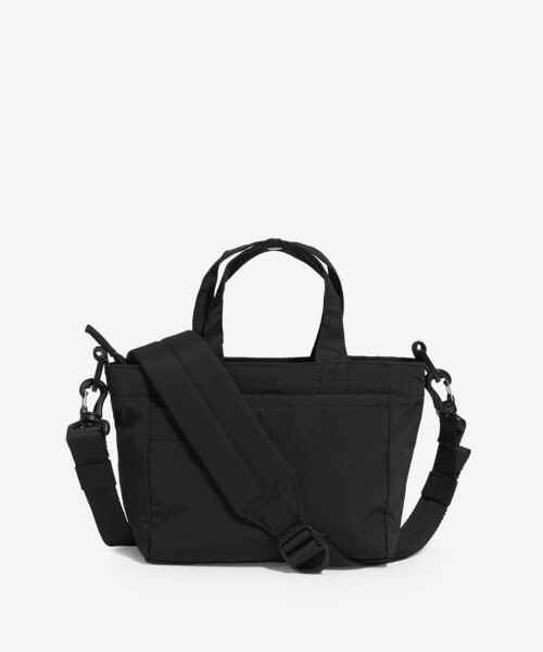 AIGLE(エーグル)の「CITY 撥水 2WAYミニショルダーバッグ 2L(ショルダーバッグ・レディース・ブラック/ベージュ・FREE)」の11枚目の写真