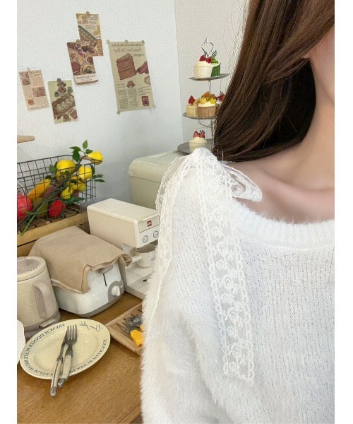 amuiil(アムイル)の「Soft Ribbon Fuzzy Knit(ニット/セーター・レディース・アイボリー・FREE)」の4枚目の写真