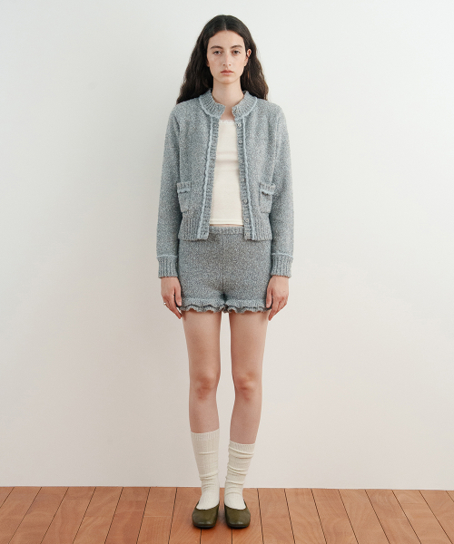 SINOON(シヌーン)の「Color Point Frill Knit Shorts (Deep Grey)(その他パンツ・レディース・アッシュグレー・MEDIUM/SMALL)」の1枚目の写真