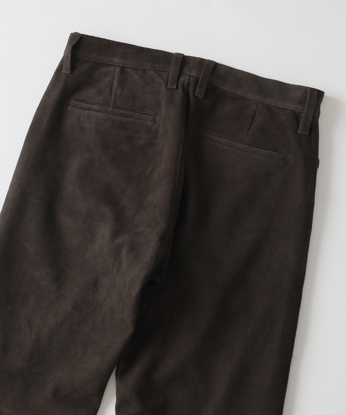 EDIFICE(エディフィス)の「ゴート スエード ワイドパンツ(その他パンツ・メンズ・ブラウン・MEDIUM/LARGE)」の16枚目の写真