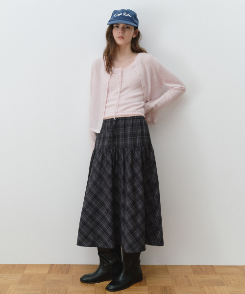 ROLAROLA(ロラロラ)の「CHECK SHIRRING LONG SKIRT DEEP GRAY(スカート・レディース・ダークグレー・FREE)」の2枚目の写真