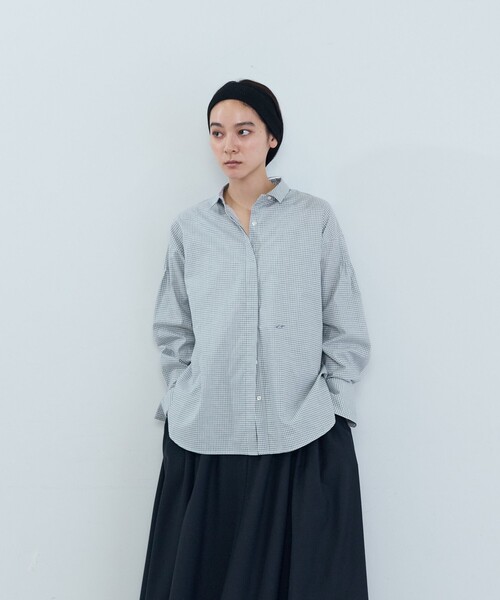 ADIEU TRISTESSE(アデュートリステス)の「刺繍入りシャツ(シャツ/ブラウス・レディース・ホワイト/ピンク/グレー系その他・38)」の3枚目の写真