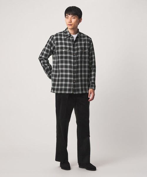 green label relaxing(グリーンレーベルリラクシング)の「P/CU/W オンブレ チェック 2フラップポケット シャツ(シャツ/ブラウス・メンズ・ブラック/ブラウン系・L/XL/M/S)」の5枚目の写真