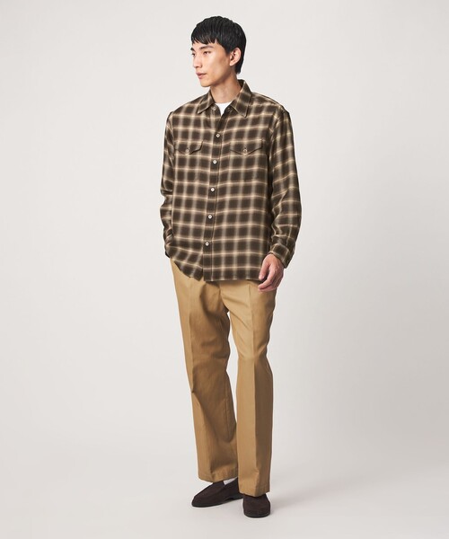 green label relaxing(グリーンレーベルリラクシング)の「P/CU/W オンブレ チェック 2フラップポケット シャツ(シャツ/ブラウス・メンズ・ブラック/ブラウン系・L/XL/M/S)」の6枚目の写真