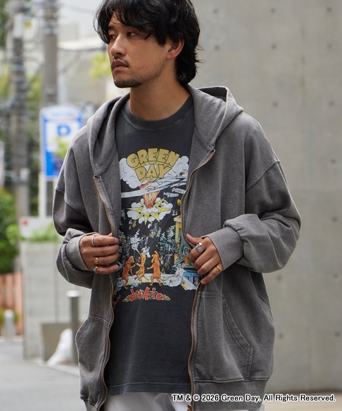 GOOD ROCK SPEED(グッドロックスピード)の「GOOD ROCK SPEED/グッドロックスピード GREENDAY Tshirts グリーンデイ クルーネック デザインTシャツ ライブ バンド メンズ レディース ユニセックス 2026年秋 秋服(Tシャツ/カットソー・メンズ・チャコール・M/L/XL)」の8枚目の写真