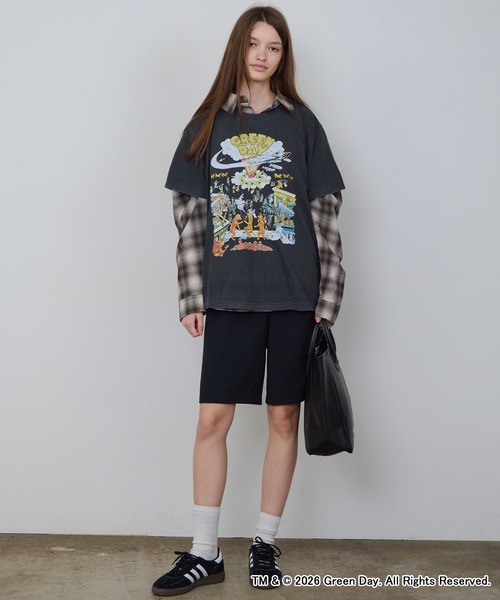 GOOD ROCK SPEED(グッドロックスピード)の「GOOD ROCK SPEED/グッドロックスピード GREENDAY Tshirts グリーンデイ クルーネック デザインTシャツ ライブ バンド メンズ レディース ユニセックス 2026年秋 秋服(Tシャツ/カットソー・メンズ・チャコール・M/L/XL)」の3枚目の写真