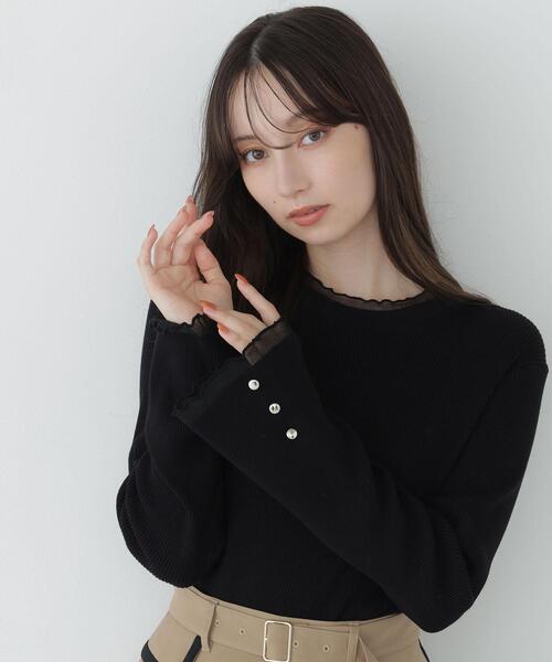 NATURAL BEAUTY BASIC(ナチュラルビューティーベーシック)の「モックネックシアーカフスニット(ニット/セーター・レディース・ピンク/オフホワイト/ブラック/ダークブラウン・FREE)」の2枚目の写真