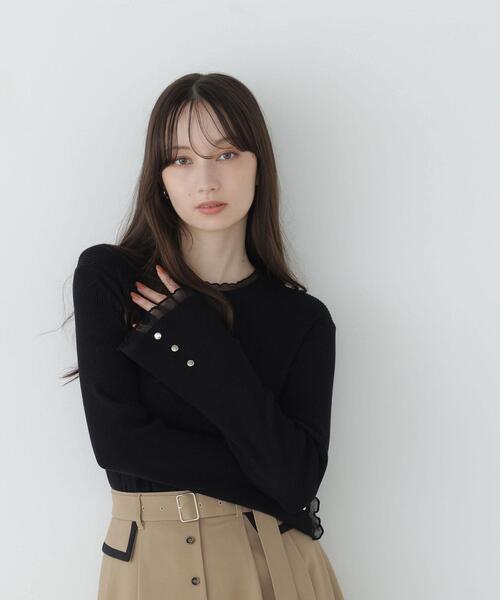 NATURAL BEAUTY BASIC(ナチュラルビューティーベーシック)の「モックネックシアーカフスニット(ニット/セーター・レディース・ピンク/オフホワイト/ブラック/ダークブラウン・FREE)」の17枚目の写真