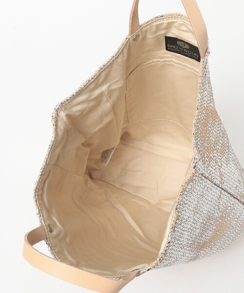 fennica(フェニカ)の「NECESSARY or UNNECESSARY / FISH PACK 'M'(トートバッグ・レディース・シルバー・ONE SIZE)」の6枚目の写真