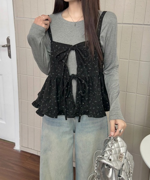 DIAVEL(ディアベル)の「【秋冬新作】2点セット小花柄キャミソール×長袖Tシャツ フェイクレイヤードトップス(シャツ/ブラウス・レディース・ブラック/ブラウン/アイボリー・M)」の12枚目の写真