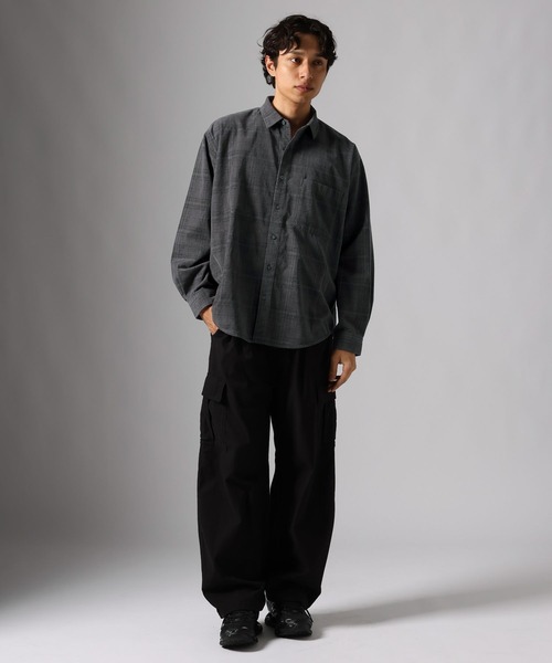 BAYFLOW(ベイフロー)の「コーデュロイチェックシャツ(シャツ/ブラウス・メンズ・ブラック/ブルー/ベージュ・MEDIUM/LARGE)」の9枚目の写真