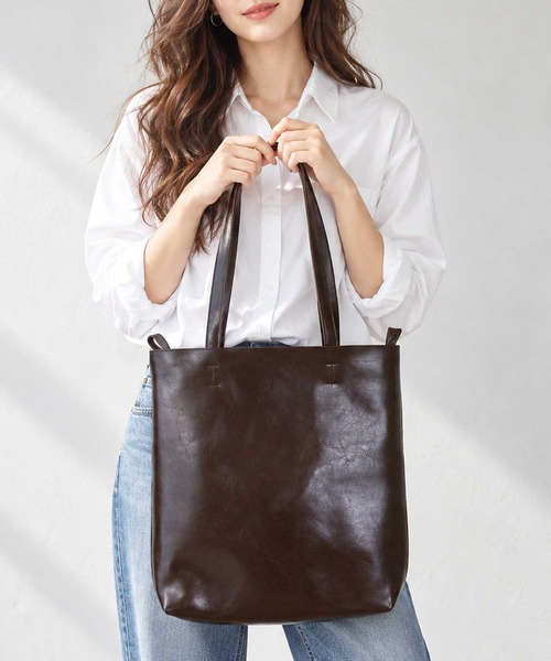 TopIsm(トップイズム)の「スプリットレザートートバッグ(縦型)(トートバッグ・メンズ・ネイビー/グレー/ブラウン/ブラック・F)」の3枚目の写真