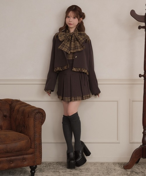 apres jour(アプレジュール)の「【セット着用可能】アソート裾フリルショートジャケット(テーラードジャケット・レディース・ブラック/グレー/ブラウン・フリー/X-LARGE)」の10枚目の写真