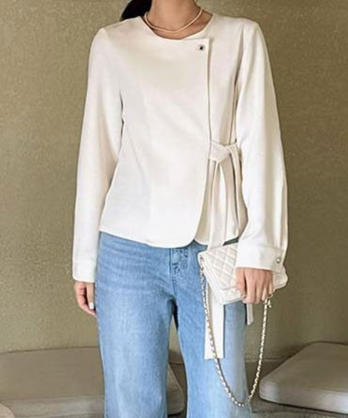 FAVORITO（ファヴォリート）の「クルーネックリボントップス（その他トップス・レディース・ブラック/ベージュ・F）」の10枚目の写真