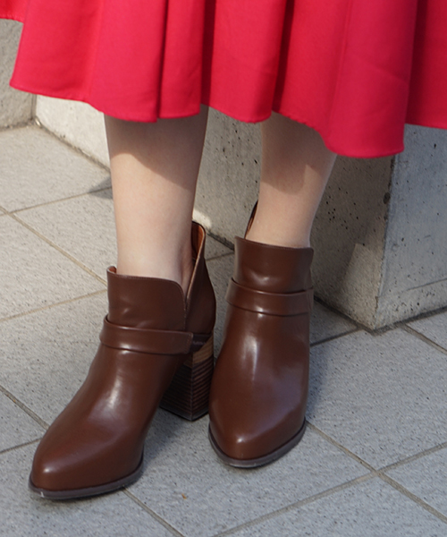 laboratory work(ラボラトリーワーク)の「ツートンヒールショートブーツ(ブーティ・レディース・ライトブラウン/ブラック・MEDIUM/LARGE)」の19枚目の写真