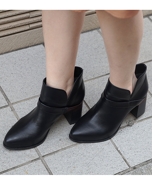 laboratory work(ラボラトリーワーク)の「ツートンヒールショートブーツ(ブーティ・レディース・ライトブラウン/ブラック・MEDIUM/LARGE)」の15枚目の写真