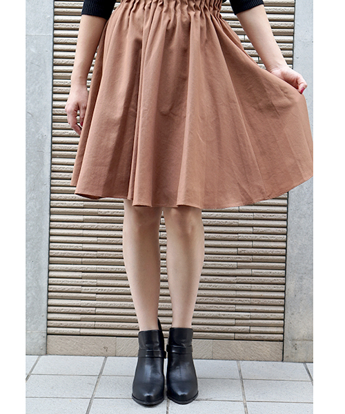 laboratory work(ラボラトリーワーク)の「ツートンヒールショートブーツ(ブーティ・レディース・ライトブラウン/ブラック・MEDIUM/LARGE)」の3枚目の写真