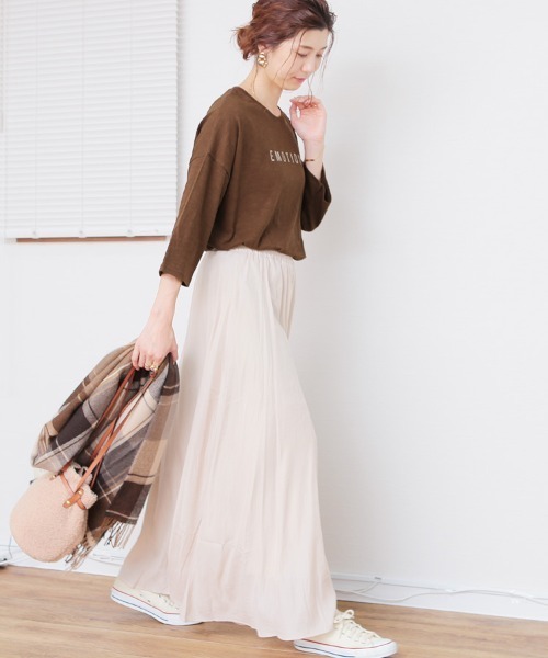 reca（レカ）の「ゆったりシルエット ロゴＴシャツ -EMOTION-（Tシャツ/カットソー・レディース・ブルー系その他/ブラック/オフホワイト/グレー/ブラウン・FREE）」の9枚目の写真