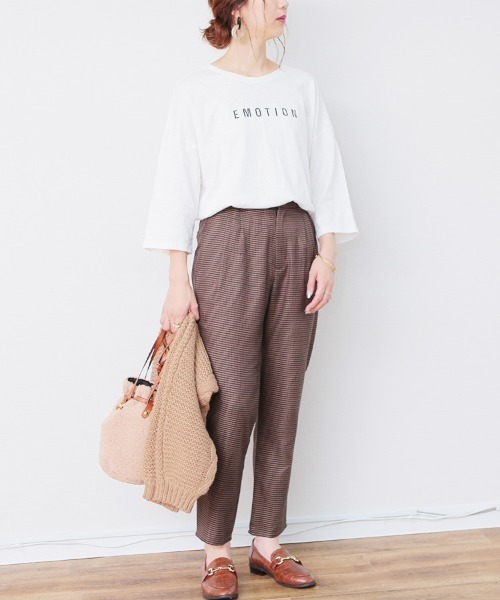 reca（レカ）の「ゆったりシルエット ロゴＴシャツ -EMOTION-（Tシャツ/カットソー・レディース・ブルー系その他/ブラック/オフホワイト/グレー/ブラウン・FREE）」の12枚目の写真