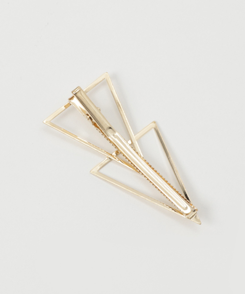 PLAIN CLOTHING（プレーンクロージング）の「ダブルトライアングルクリップ【PLAIN CLOTHING】（バレッタ/ヘアクリップ・レディース・ゴールド/シルバー・FREE）」の3枚目の写真