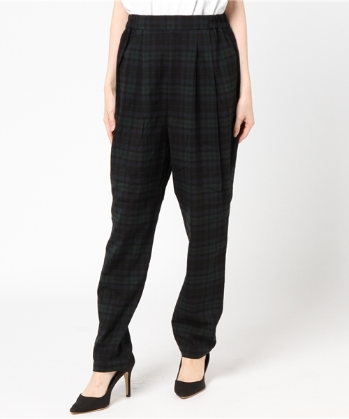 earth music&ecology（アースミュージックアンドエコロジー）の「・タックテーパードパンツ（その他パンツ・レディース・キャメル/ネイビー/グリーン系その他/その他・M/S）」の14枚目の写真