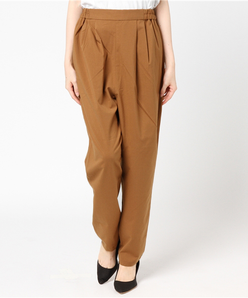 earth music&ecology（アースミュージックアンドエコロジー）の「・タックテーパードパンツ（その他パンツ・レディース・キャメル/ネイビー/グリーン系その他/その他・M/S）」の20枚目の写真