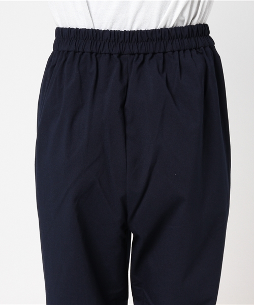 earth music&ecology（アースミュージックアンドエコロジー）の「・タックテーパードパンツ（その他パンツ・レディース・キャメル/ネイビー/グリーン系その他/その他・M/S）」の9枚目の写真