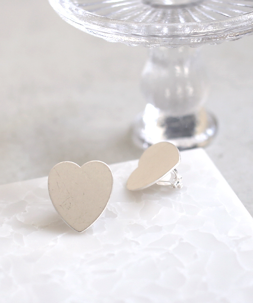 Anemone アネモネ の メタルハートのイヤリング コッパーゴールド イヤリング Wear