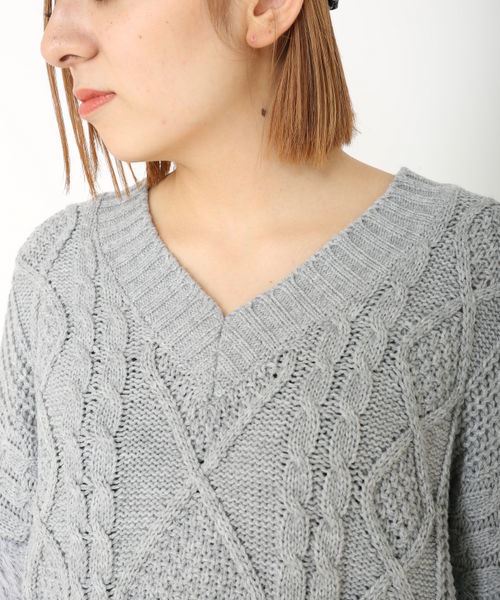 ENVYM（アンビー）の「Ｔｗｏ ｐａｔｔｅｒｎ ｖｏｌｕｍｅ ｋｎｉｔ         （ニット/セーター・レディース・ブラック/ベージュ/グレー・FREE）」の9枚目の写真