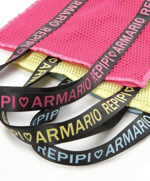 repipi armario（レピピ アルマリオ）の「カラフルメッシュトート（トートバッグ・キッズ・ライトブルー/ブラック/ピンク/イエロー・FREE）」の9枚目の写真